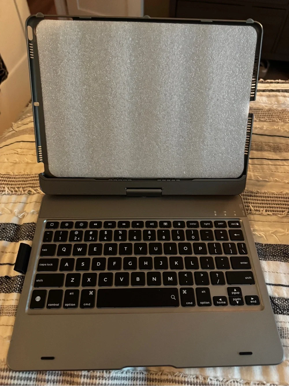 Flexbook 6-in-1 Keyboard Case for iPad - Space Grey